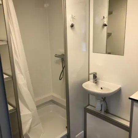 Tiny House ホームステイ *
